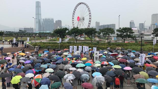 2019年8月25日,有几百名市民参与「警员亲属连线」的集会。(刘少风 摄)